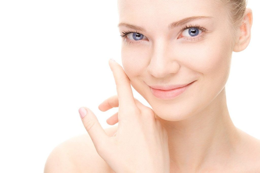 Gezichtbehandeling Schoonheidssalon Bahonya